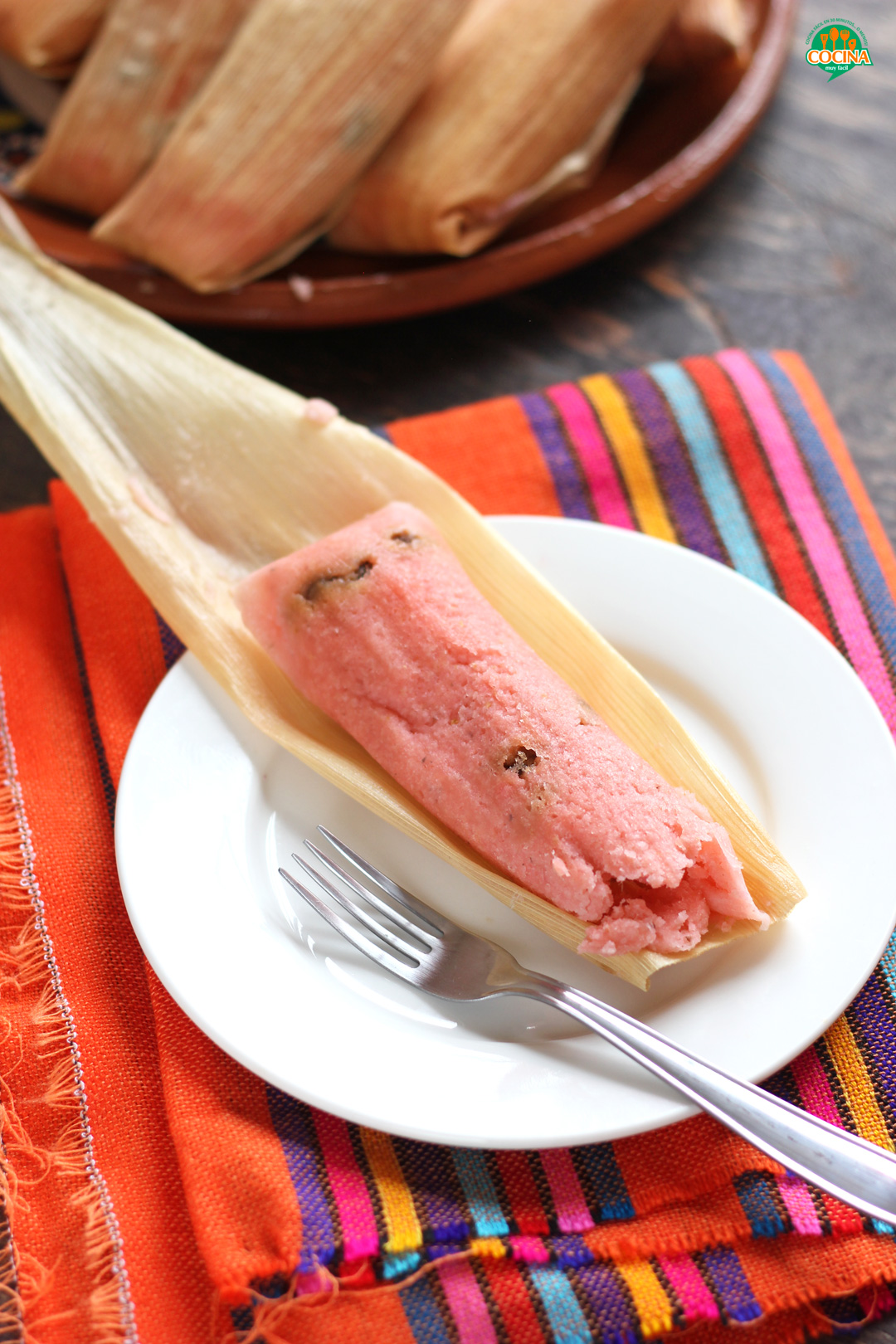 Tamales dulces de piñón y pasas. Receta Cocina Muy Facil
